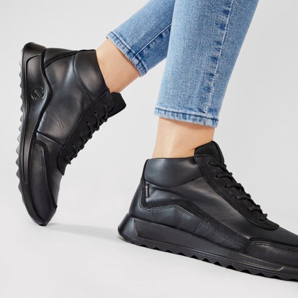 Ecco Flexure Runner Sneakers - Picture 1 of 14